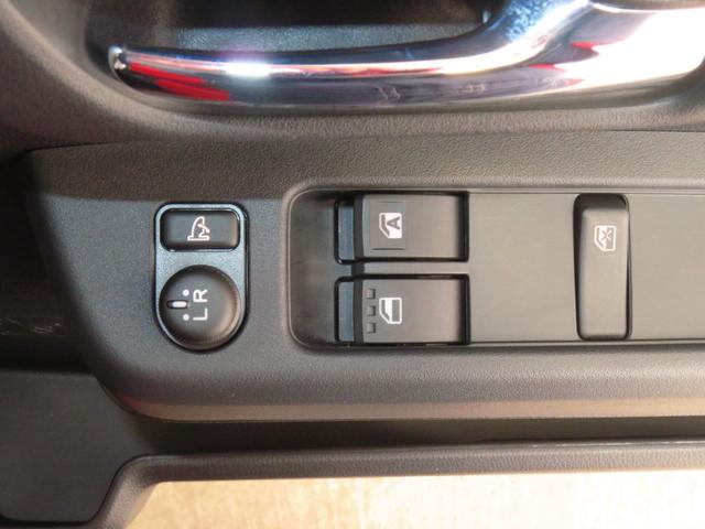 アトレーＲＳ　　　　　　届出済未使用車　バックカメラ　１年間無料保証両側パワースライドドア　コーナーセンサー　リースアップ車　地デジ　キーフリー　Ｂｌｕｅｔｏｏｔｈ対応　ＨＤＭＩ接続　オートエアコン　純正９型ディスプレイオーディオ　パワーウィンドウ　ＬＥＤヘッドライト（三重県）の中古車