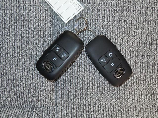 ムーヴキャンバスストライプスG 運転席・助手席シートヒーター 1年間無料保証電動パーキングブレーキ コーナーセンサー 電格ミラー Bluetooth 試乗車UP ワンオーナー TV キーフリー 純正9型ディスプレイオーディオ バックカメラ HDMI接続 両側パワースライドドア(三重県)の中古車