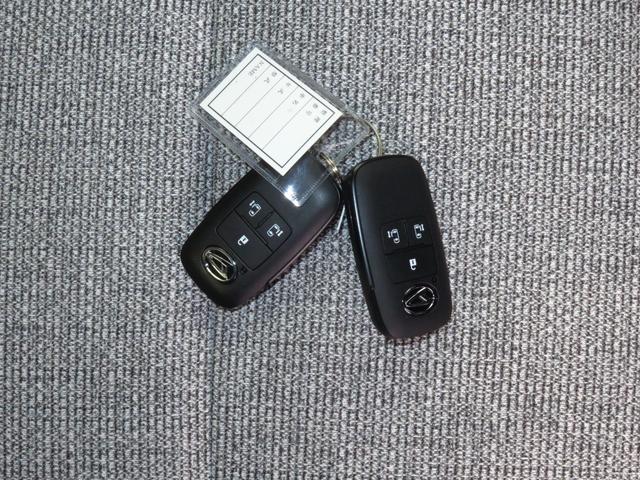 ムーヴキャンバスストライプスＧ　運転席・助手席シートヒーター　１年間無料保証電動パーキングブレーキ　コーナーセンサー　電格ミラー　元ディーラー代車　キーフリー　衝突安全ボディ　ＬＥＤヘッドライト　両側パワースライドドア　バックカメラ　オートエアコン　パワーウィンドウ（三重県）の中古車