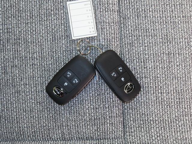 ムーヴキャンバスストライプスＧターボ　　　　　届出済未使用車　１年間無料保証電動パーキングブレーキ　コーナーセンサー　フルセグ　シートヒータ　デモカーＵＰ　キーフリー　　純正９型ディスプレイオーディオ　両側パワースライドドア　Ｂｌｕｅｔｏｏｔｈ対応　パノラマカメラ（三重県）の中古車