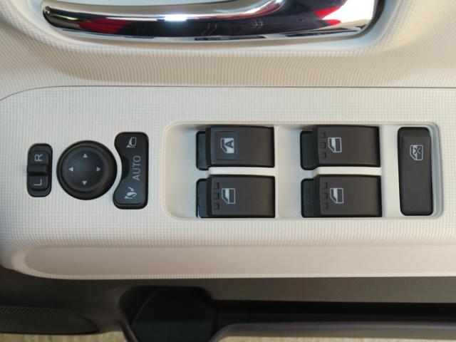 ムーヴキャンバスストライプスＧ　運転席・助手席シートヒーター　１年間無料保証電動パーキングブレーキ　コーナーセンサー　元ディーラー代車　ワンオーナー　キーフリー　衝突安全ボディ　ＬＥＤヘッドライト　バックカメラ　オートエアコン　両側パワースライドドア　オートエアコン（三重県）の中古車