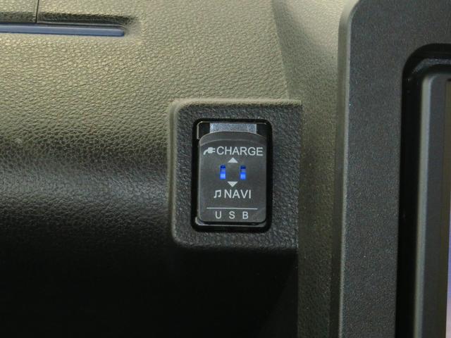 タントカスタムＸ　　　純正７型ナビ　パノラマカメラ　１年間無料保証両側パワースライドドア　コーナーセンサー　ワンオーナー　ＩＳＴＯＰ　ＵＳＢ接続　電格ミラー　地デジ　ＥＴＣ　前方用ドライブレコーダー　Ｂｌｕｅｔｏｏｔｈ対応　運転席・助手席シートヒーター　キーフリー（三重県）の中古車