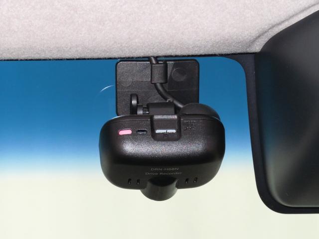 タントカスタムＸ　トップエディションリミテッドＳＡIII　　ＥＴＣ純正７型ナビ　パノラマカメラ　キーフリー　　運転席シートヒーター　Ｂｌｕｅｔｏｏｔｈ　電動格納ドアミラー　前方用ドライブレコーダー　　両側パワースライドドア　ＵＳＢ接続　オートエアコン　１年間無料保証（三重県）の中古車