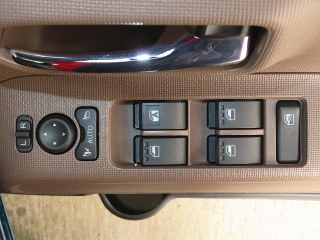 ムーヴキャンバスセオリーＧターボ　届出済未使用車　キーフリー　１年間無料保証電動パーキングブレーキ　コーナーセンサー　純正９型ディスプレイオーディオ　パノラマカメラ　Ｂｌｕｅｔｏｏｔｈ対応　両側パワースライドドア　シ−トヒ−タ−　フルセグ　ＬＥＤヘッドライト　電格ドアミラー（三重県）の中古車