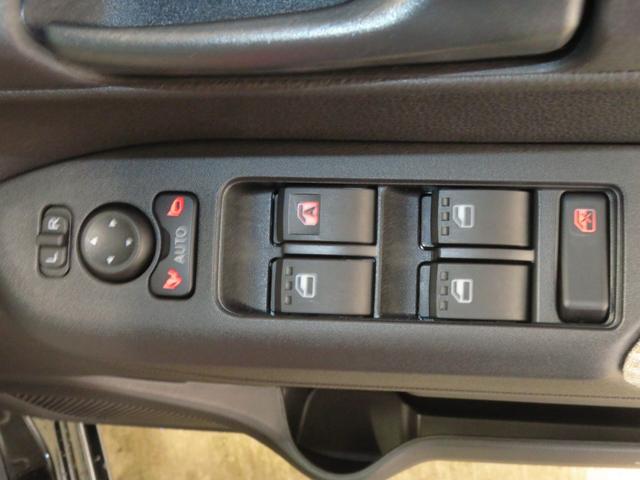 ムーヴL 1年間無料保証コーナーセンサー アイドリングストップ 両側手動スライドドア LEDヘッドライト パワーウィンドウ 電動格納ドアミラー ベンチシート バックカメラ 衝突安全ボディ アイドリングストップ オートライト(三重県)の中古車