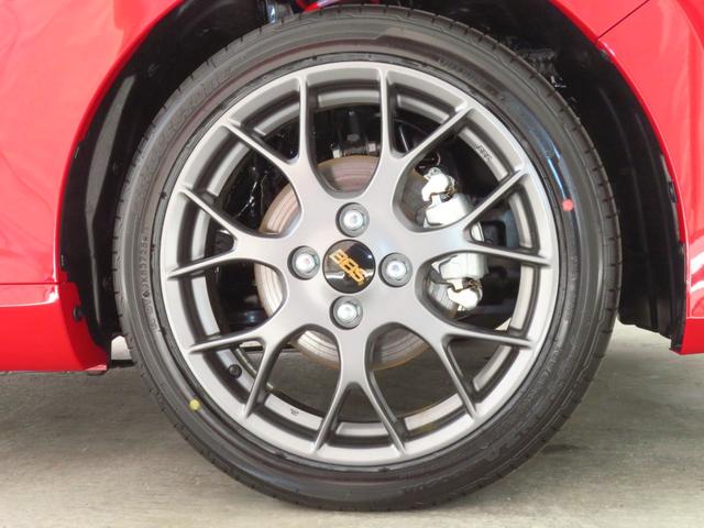 コペンＧＲ　スポーツ　　届出済未使用車　キーフリー　１年間無料保証コーナーセンサー　アイドリングストップ　運転席・助手席シートヒーター　ＬＥＤヘッドライト　記録簿　オートエアコン　パワーウィンドウ　ＧＲ専用ＭＯＭＯハンドル　ＧＲ専用レカロシート　ＢＢＳホイール（三重県）の中古車