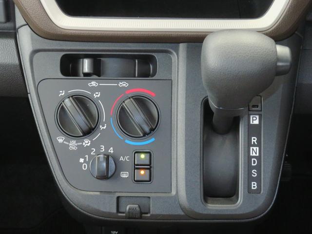 ムーヴＬ　　マニュアルエアコン　キーレスエントリー　１年間無料保証コーナーセンサー　アイドリングストップ　電動格納ドアミラー　ベンチシート　バックカメラ　オートライト　ＬＥＤヘッドランプ　パワーウィンドウ　純正フロアマット　衝突回避支援ブレーキ　メッキスタイル（三重県）の中古車