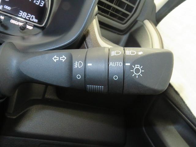 ムーヴＬ　　マニュアルエアコン　キーレスエントリー　１年間無料保証コーナーセンサー　アイドリングストップ　電動格納ドアミラー　ベンチシート　バックカメラ　オートライト　ＬＥＤヘッドランプ　パワーウィンドウ　純正フロアマット　衝突回避支援ブレーキ　メッキスタイル（三重県）の中古車