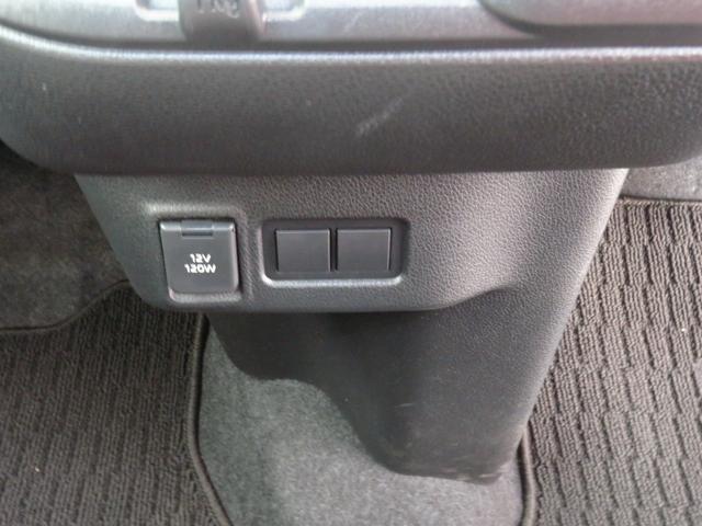 ムーヴＬ　　マニュアルエアコン　キーレスエントリー　１年間無料保証コーナーセンサー　アイドリングストップ　電動格納ドアミラー　ベンチシート　バックカメラ　オートライト　ＬＥＤヘッドランプ　パワーウィンドウ　純正フロアマット　衝突回避支援ブレーキ　メッキスタイル（三重県）の中古車