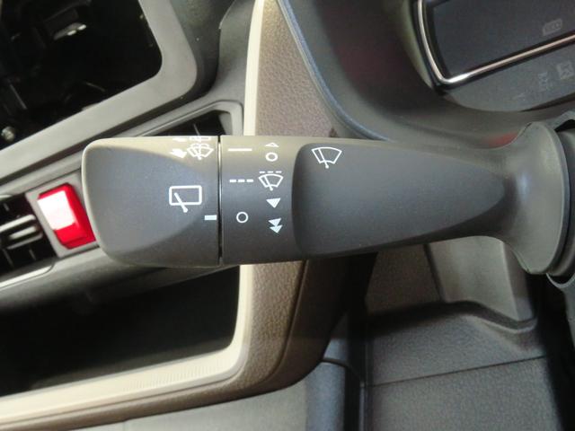 ムーヴL マニュアルエアコン キーレスエントリー 1年間無料保証コーナーセンサー アイドリングストップ 電動格納ドアミラー ベンチシート バックカメラ 衝突安全ボディ オートライト LEDヘッドランプ パワーウィンドウ 衝突回避支援ブレーキ メッキスタイル(三重県)の中古車