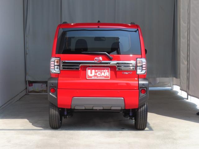 タフトＧターボ　ダーククロムベンチャー　キーフリー　１年間無料保証届出済未使用車　電動パーキングブレーキ　電動格納ミラー　誤発進抑制機能　Ｂｌｕｅｔｏｏｔｈ　シートヒーター　ワンオーナー　ＴＶ　純正９型ディスプレイオーディオ　パノラマカメラ　コーナーセンサー（三重県）の中古車