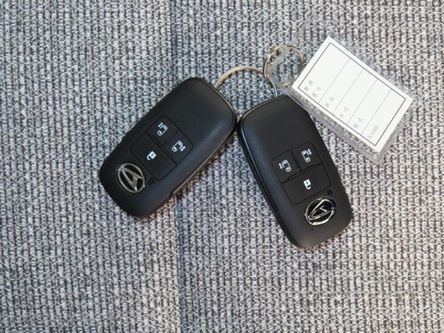 ムーヴキャンバスストライプスＧターボ　　　　　届出済未使用車　１年間無料保証電動パーキングブレーキ　コーナーセンサー　純正９型ディスプレイオーディオ　パノラマカメラ　両側パワースライドドア　フルセグ　シートヒータ　デモカーＵＰ　キーフリー　ワンオーナー　Ｂｌｕｅｔｏｏｔｈ対応（三重県）の中古車