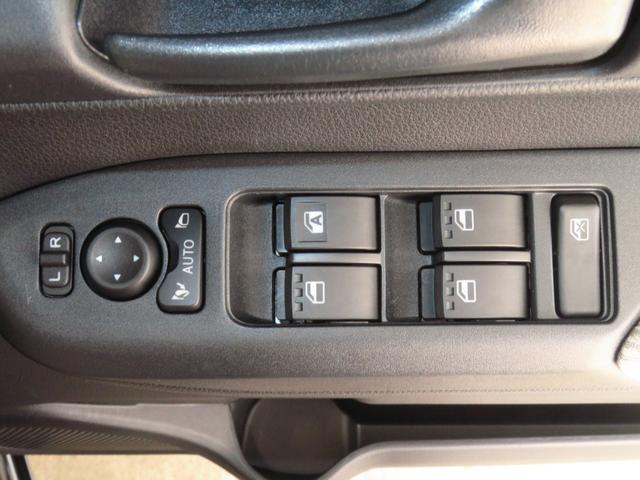 ムーヴＬ　　　マニュアルエアコン　パワーウィンドウ　１年間無料保証コーナーセンサー　アイドリングストップ　両側手動スライドドア　電動格納ドアミラー　ベンチシート　バックカメラ　衝突安全ボディ　オートライト　キーレスエントリー　純正フロアマット　ＬＥＤヘッドライト（三重県）の中古車