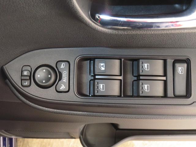 タントカスタムＲＳリミテッド　　　　届出済未使用車　１年間無料保証電動パーキングブレーキ　コーナーセンサー　純正９型ディスプレイオーディオ　パノラマカメラ　電動格納ミラー　前席シートヒーター　ＬＥＤヘッドライト　ＴＶ　ＥＴＣ　キーフリー　Ｂｌｕｅｔｏｏｔｈ対応（三重県）の中古車