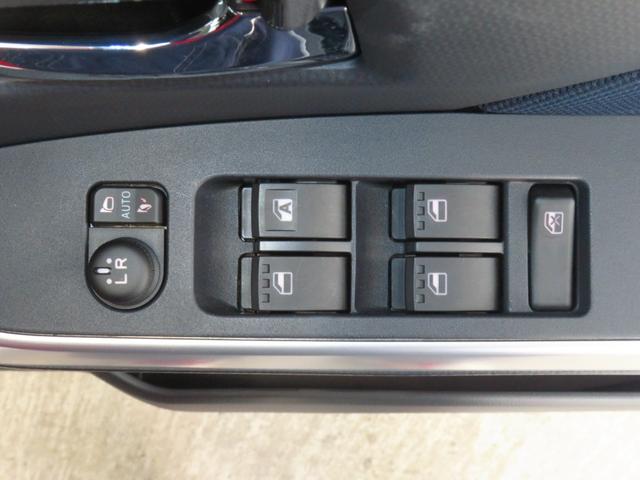 トールカスタムG 純正9型ディスプレイオーディオ 1年間無料保証電動パーキングブレーキ コーナーセンサー Bluetooth 点検記録簿 両側Pスライドドア アイドリングS USB接続 フルセグTV パノラマカメラ キーフリー オートエアコン パワーウィンドウ(三重県)の中古車