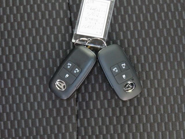 トールカスタムG 純正9型ディスプレイオーディオ 1年間無料保証電動パーキングブレーキ コーナーセンサー Bluetooth 点検記録簿 両側Pスライドドア アイドリングS USB接続 フルセグTV パノラマカメラ キーフリー オートエアコン パワーウィンドウ(三重県)の中古車