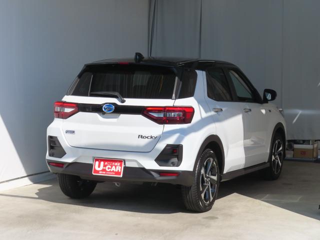 ロッキープレミアムG HEV バックカメラ 1年間無料保証電動パーキングブレーキ コーナーセンサー 純正9型ディスプレイオーディオ キーフリー 運転席・助手席シートヒーター オートエアコン BT接続 電格ドアミラー 地デジ 1オーナー LEDヘッドライト(三重県)の中古車