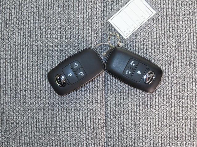 ムーヴキャンバスストライプスG 運転席・助手席シートヒーター 1年間無料保証電動パーキングブレーキ コーナーセンサー 電動格納ミラー 試乗車UP ワンオーナー キーフリー 衝突安全ボディ LEDライト 両側パワースライドドア パノラマカメラ オートエアコン パワーウィンドウ(三重県)の中古車