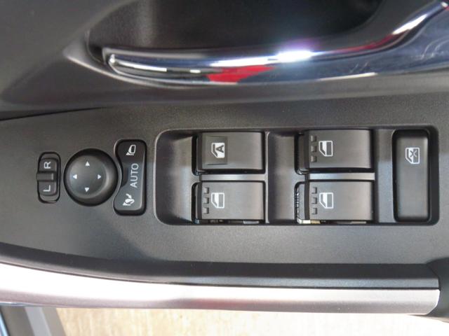 ロッキープレミアムＧ　ＨＥＶ　　　　　　バックカメラ　１年間無料保証電動パーキングブレーキ　コーナーセンサー　ＢＴ接続　Ａストップ　電動格納式ドアミラー　フルセグテレビ　１オーナー　純正９型ディスプレイオーディオ　運転席・助手席シートヒーター　オートエアコン（三重県）の中古車