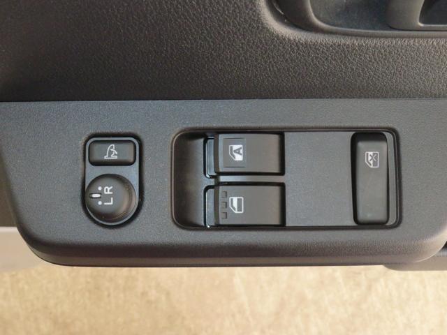 ハイゼットトラックジャンボエクストラ　　　　　　４ＷＤ　ＣＶＴ　１年間無料保証デフロック　キーフリー　コーナーセンサー　ゲートチェーン　あゆみ板掛け　荷台作業照明　マニュアルエアコン　パワーウィンドウ　ワンオ−ナ−　アイドリングＳ　電動格納式ミラー　ＬＥＤヘットライト（三重県）の中古車