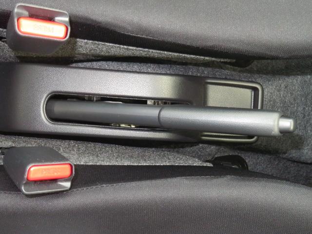 ミライースX SAIII マニュアルエアコン 1年間無料保証コーナーセンサー アイドリングストップ 電動電格ミラー セキュリティアラーム 元試乗車 車線逸脱警告 衝突安全ボディ LEDヘッドランプ オートハイビーム キーレス パワーウィンドウ 純正フロアマット(三重県)の中古車