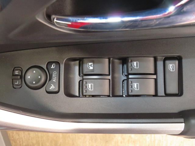 ロッキープレミアムG HEV バックカメラ 1年間無料保証電動パーキングブレーキ コーナーセンサー BT 地デジ LEDヘッドランプ 電動格納式ドアミラー HDMI接続 USBポート 運転席・助手席シートヒーター キーフリー 純正9型ディスプレイオーディオ(三重県)の中古車