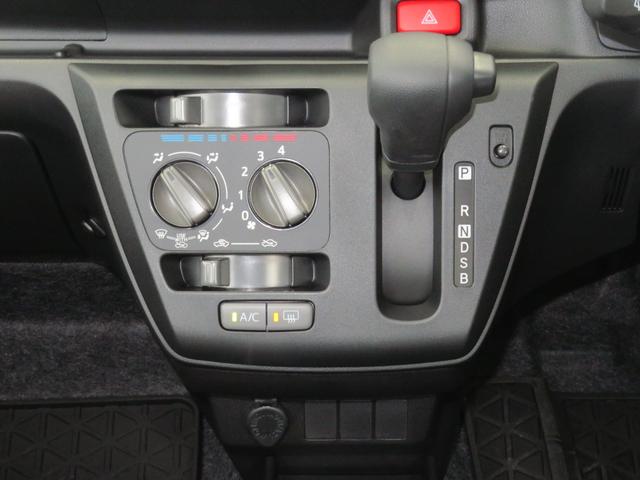 ミライースL SAIII キーレスエントリー 1年間無料保証コーナーセンサー アイドリングストップ 1オーナー 元試乗車 整備記録簿 オートライト マニュアルエアコン 純正フロアマット パワーウィンドウ 衝突回避支援ブレーキ ペダル踏み間違い抑制(三重県)の中古車