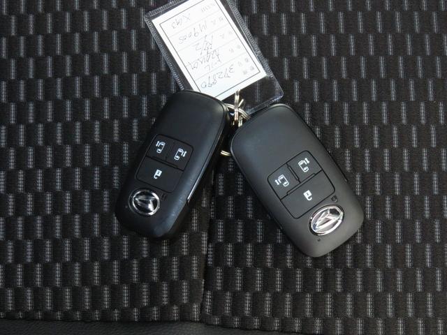 トールカスタムＧ　　純正９型ディスプレイオーディオ　１年間無料保証電動パーキングブレーキ　コーナーセンサー　左右電動スライドドア　Ｂｌｕｅｔｏｏｔｈオーディオ　衝突回避支援ブレーキ機能　記録簿　プッシュスタート　ＬＥＤランプ　電格ミラー　パノラマカメラ　キーフリー（三重県）の中古車