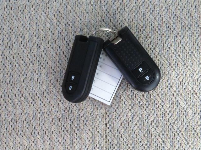 ムーヴキャンバスＸ　ＳＡIII　　　　　　　　オートエアコン　１年間無料保証純正ＣＤステレオ　キーフリー　レベリング　盗難警報装置　オートライト　オートマチックハイビーム　電動格納ミラー　純正フロアマット　パワーウィンドウ　衝突回避支援ブレーキ　ペダル踏み間違い抑制（三重県）の中古車