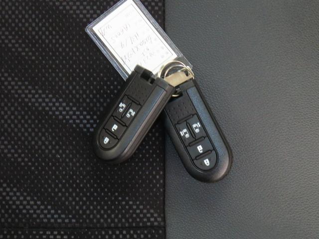 タントカスタムＸトップエディションＶＳ　ＳＡIII　１年間無料保証純正８型ナビ　パノラマカメラ　キーフリー　運転席シートヒータ　電動格納式ドアミラー　ＢＬＵＥＴＯＯＴＨ　ＥＴＣ　ＵＳＢ接続　地デジ　前方用ドライブレコーダー　両側パワースライドドア　オートエアコン（三重県）の中古車