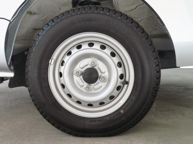 ハイゼットトラックスタンダードＳＡIIIｔ　　ＡＭ／ＦＭラジオ　１年間無料保証マニュアルエアコン　ゲートプロテクター　あゆみ板掛け　レベリング　純正フロアマット　ＬＥＤヘッドライト　衝突回避支援ブレーキ（三重県）の中古車