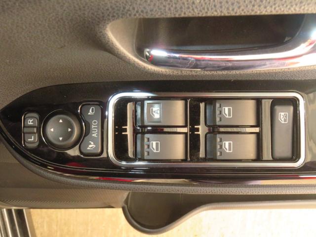 タントカスタムＸスタイルセレクション　前後ドラレコ　１年間無料保証純正９型ナビ　バックカメラ　キーフリー　地デジ　ＬＥＤヘッドランプ　Ｂｌｕｅｔｏｏｔｈ　ＵＳＢ　１オーナー　ＤＶＤ再生　ＥＴＣ　運転席・助手席シートヒーター　両側パワースライドドア　コーナーセンサー（三重県）の中古車