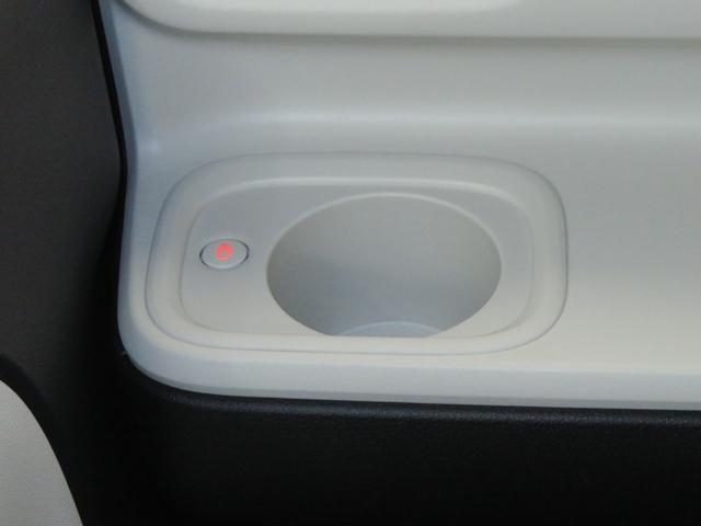 ムーヴキャンバスストライプスＧ　運転席・助手席シートヒーター　１年間無料保証電動パーキングブレーキ　コーナーセンサー　ＢＴ接続　電動格納ミラー　元試乗車　ＬＥＤヘットライト　地デジ　純正９型ディスプレイオーディオ　バックカメラ　キーフリー　ＨＤＭＩ接続　両側パワースライドドア（三重県）の中古車