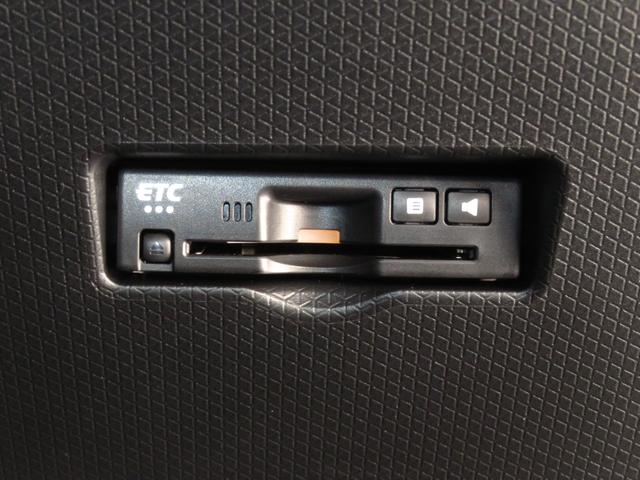 タントカスタムＲＳリミテッド　バックカメラ　ＥＴＣ　１年間無料保証電動パーキングブレーキ　コーナーセンサー　ＵＳＢ　電動格納ミラー　キーフリー　前席シートヒーター　純正９型ディスプレイオーディオ　Ｂｌｕｅｔｏｏｔｈ対応　ＨＤＭＩ接続　両側パワースライドドア（三重県）の中古車