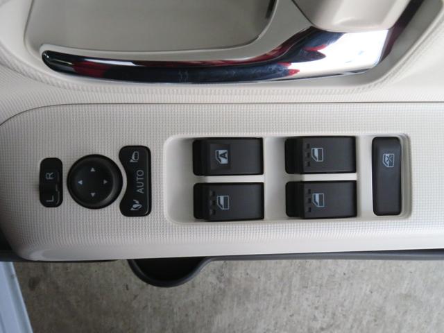 ムーヴキャンバスストライプスＧ　運転席・助手席シートヒーター　１年間無料保証電動パーキングブレーキ　コーナーセンサー　ＢＴ接続　電動格納ミラー　元試乗車　ＬＥＤヘットライト　地デジ　Ｐスタート　純正９型ディスプレイオーディオ　バックカメラ　ＨＤＭＩ接続　両側パワースライドドア（三重県）の中古車