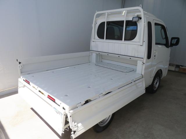 ハイゼットトラックジャンボエクストラ　　　　　　４ＷＤ　ＣＶＴ　１年間無料保証デフロック　キーフリー　元ディーラー代車　コーナーセンサー　ゲートチェーン　あゆみ板掛け　荷台作業照明　マニュアルエアコン　パワーウィンドウ　アイドリングＳ　電動格納式ミラー　ＬＥＤヘットライト（三重県）の中古車