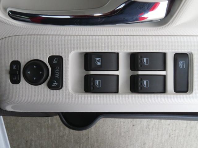 ムーヴキャンバスストライプスＧ　運転席・助手席シートヒーター　１年間無料保証電動パーキングブレーキ　コーナーセンサー　ＢＴ接続　電動格納ミラー　元試乗車　地デジ　Ｐスタート　純正９型ディスプレイオーディオ　バックカメラ　両側パワースライドドア　オートエアコン　ＨＤＭＩ接続（三重県）の中古車