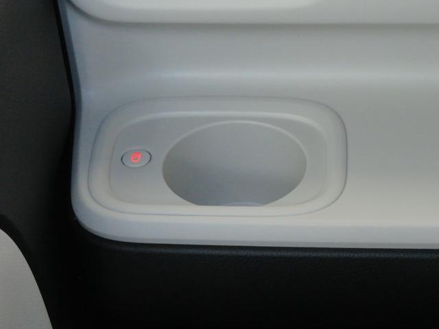 ムーヴキャンバスストライプスＧ　運転席・助手席シートヒーター　１年間無料保証電動パーキングブレーキ　コーナーセンサー　電動格納ミラー　元試乗車　ＬＥＤヘットライト　地デジ　両側パワースライドドア　純正９型ディスプレイオーディオ　バックカメラ　Ｐスタート　記録簿　オートエアコン（三重県）の中古車