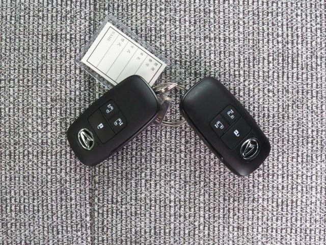 ムーヴキャンバスストライプスＧ　運転席・助手席シートヒーター　１年間無料保証電動パーキングブレーキ　コーナーセンサー　元試乗車　地デジ　純正９型ディスプレイオーディオ　バックカメラ　ＨＤＭＩ接続　両側パワースライドドア　オートエアコン　Ｂｌｕｅｔｏｏｔｈ対応　Ｐスタート（三重県）の中古車