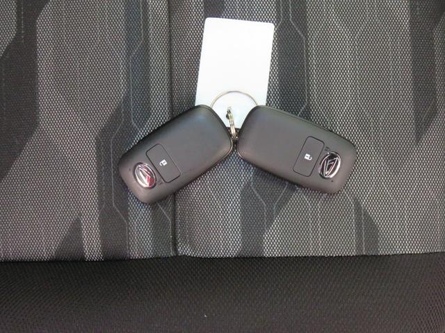 タフトＧターボ　ダーククロムベンチャー　　７型ナビ　１年間無料保証電動パーキングブレーキ　コーナーセンサー　電動格納ミラー　ブルートゥース　パノラマカメラ　ＤＶＤ再生　ＬＥＤヘッドライト　シートヒーター　前方用ドライブレコーダー　ＥＴＣ　キーフリー　オートエアコン（三重県）の中古車