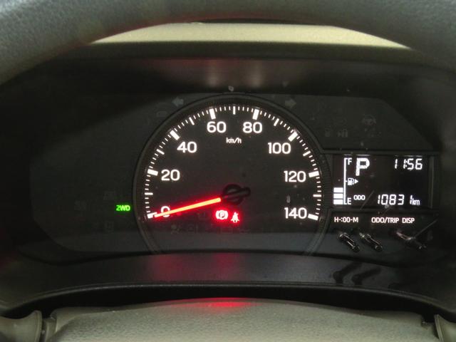 ハイゼットカーゴクルーズ　　　　４ＷＤ　ＣＶＴ　バックカメラ　１年間無料保証コーナーセンサー　アイドリングストップ　電動格納式ドアミラー　オートライト　両側スライドドア　スマートインナーミラー　純正ＣＤステレオ　キーフリー　マニュアルエアコン　パワーウィンドウ　レベリング（三重県）の中古車