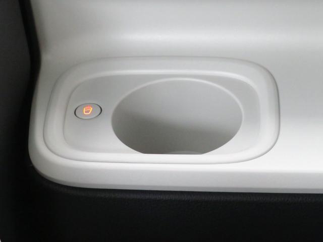 ムーヴキャンバスストライプスＧ　　　　両側パワースライドドア　１年間無料保証電動パーキングブレーキ　コーナーセンサー　ＢＴ接続　電動格納ミラー　元試乗車　ＬＥＤヘットライト　地デジ　Ｐスタート　純正９型ディスプレイオーディオ　バックカメラ　運転席・助手席シートヒーター（三重県）の中古車