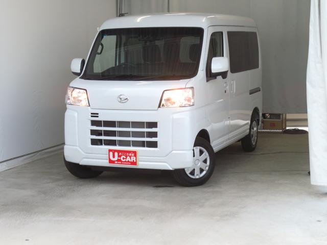 ハイゼットカーゴクルーズターボ　　　　２ＷＤ　届出済未使用車　１年間無料保証コーナーセンサー　アイドリングストップ　ＣＶＴ　点検記録簿　電動格納式ドアミラー　ワンオーナー　オートライト　両側スライド　バックカメラ　キーフリー　マニュアルエアコン　パワーウィンドウ　レベリング（三重県）の中古車