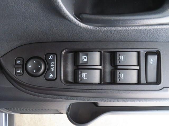 タントファンクロス　　運転席・助手席シートヒーター　１年間無料保証電動パーキングブレーキ　コーナーセンサー　ワンオーナー　アイドリングストップ　Ｂカメラ　レーンキープアシスト　ＬＥＤライト　電動格納ドアミラー　定期点検記録簿　両側パワースライドドア　キーフリー（三重県）の中古車