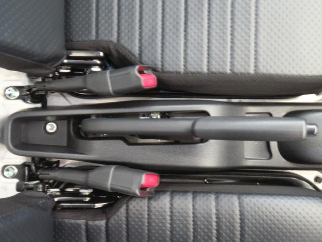 ハイゼットトラックスタンダード　　　２ＷＤ　ＣＶＴ　レベリング　１年間無料保証コーナーセンサー　アイドリングストップ　記録簿　パワステ　ＡＢＳ　オートライト　レーンキープアシスト　あゆみ板掛け　マニュアルエアコン　ＡＭ／ＦＭラジオ　衝突回避支援ブレーキ　ペダル踏み間違い抑制（三重県）の中古車
