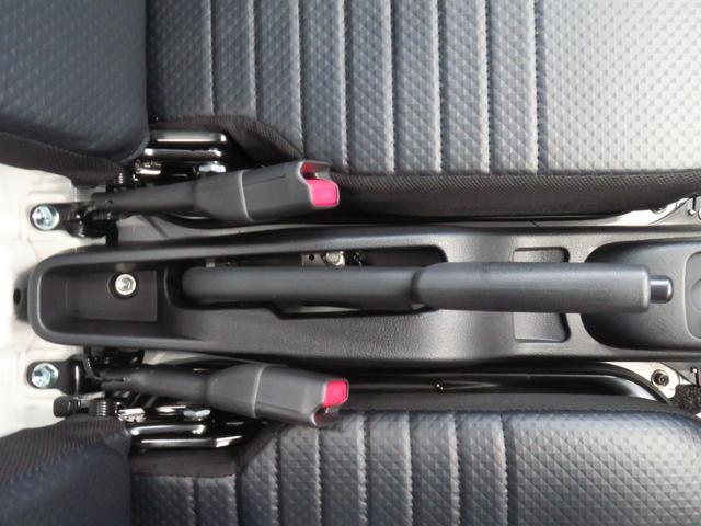 ハイゼットトラックスタンダード 4WD CVT 荷台ゴムマット 1年間無料保証コーナーセンサー アイドリングストップ 点検記録簿 パワステ オートライト 1オーナー あゆみ板掛け レベリング マニュアルエアコン AM/FMラジオ 衝突回避支援ブレーキ ペダル踏み間違い抑制(三重県)の中古車