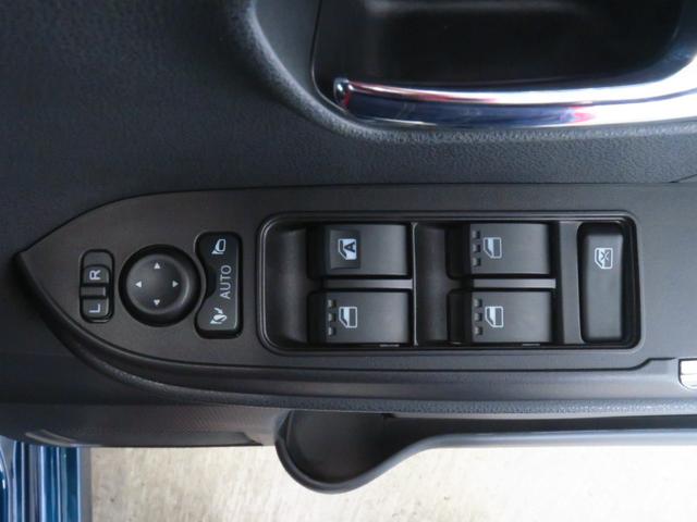 タントカスタムX 運転席・助手席シートヒーター 1年間無料保証電動パーキングブレーキ コーナーセンサー 元試乗車 電動格納ミラー i−stop 1オーナー レーンアシスト LEDヘッドライト セキュリティアラーム バックカメラ キーフリー 両側パワースライドドア(三重県)の中古車