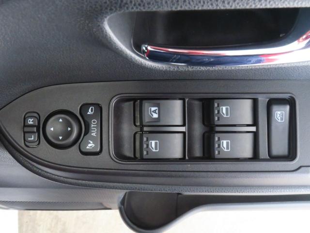 タントカスタムRS 運転席・助手席シートヒーター 1年間無料保証電動パーキングブレーキ コーナーセンサー キーフリー 点検記録簿 ワンオ−ナ− パノラマカメラ 電動格納ミラー 両側パワースライドドア オートエアコン LEDヘッドライト 衝突回避支援ブレーキ(三重県)の中古車