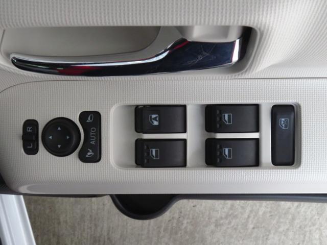 ムーヴキャンバスストライプスG 運転席・助手席シートヒーター 1年間無料保証電動パーキングブレーキ コーナーセンサー 電動格納ミラー パノラマカメラ キーフリー 両側パワースライドドア オートエアコン LEDヘッドライト 純正フロアマット 衝突回避支援ブレーキ(三重県)の中古車