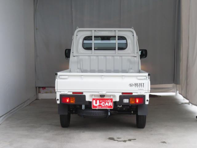 ハイゼットトラックスタンダード 4WD 5MT 届出済未使用車 1年間無料保証荷台ゴムマット レベリング キーフリー あゆみ板掛け パワーウィンドウ マニュアルエアコン 純正フロアマット AM/FMラジオ プッシュスタート 点検記録簿 コーナーセンサー 電動格納ミラー(三重県)の中古車